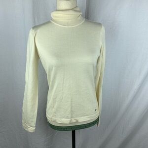 Escada turtleneck sweater